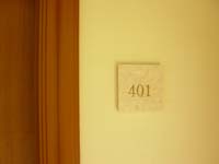 ザ・ブセナテラス　部屋番号。角のお部屋でしたぁ。