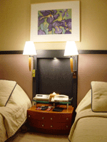 パンパシフィックホテル横浜　ベッドまわり